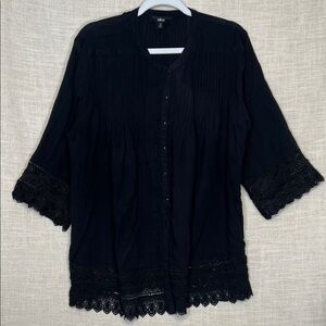 ellos Black Button-Front Tunic with Lace Trim